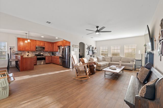 7012 Starling Street, Joshua, TX 76058