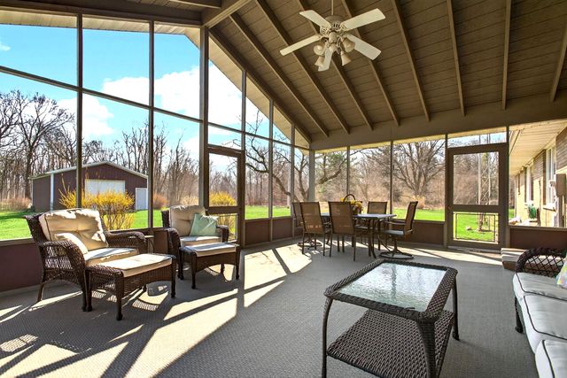 10299 Gast Road, Bridgman, MI 49106