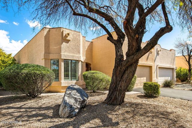 37206 N TRANQUIL Trail 22, Carefree, AZ 85377