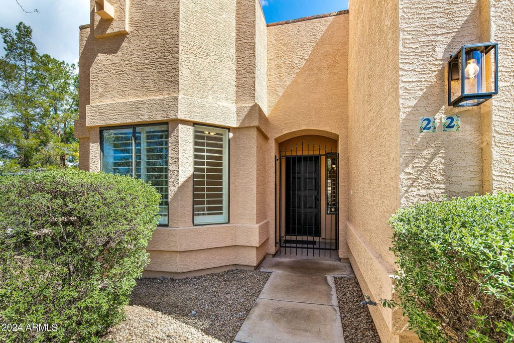 37206 N TRANQUIL Trail 22, Carefree, AZ 85377 — photo 2