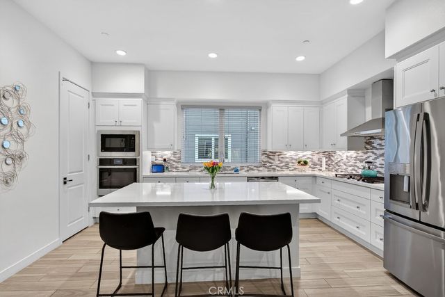 985 Doheny Way, Dana Point, CA 92629