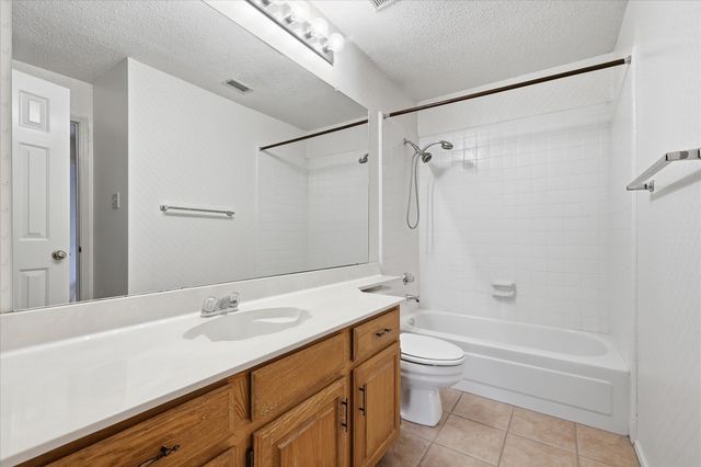 5101 Hearthcrest Drive, Garland, TX 75044