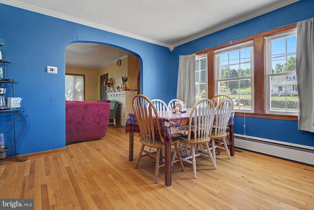 342 W OLD CROSS RD, New Market, VA 22844