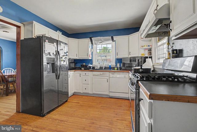 342 W OLD CROSS RD, New Market, VA 22844