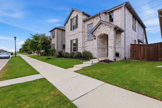 12325 Hulson Trail, Fort Worth, TX 76052