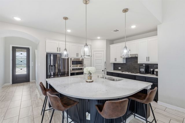 12325 Hulson Trail, Fort Worth, TX 76052