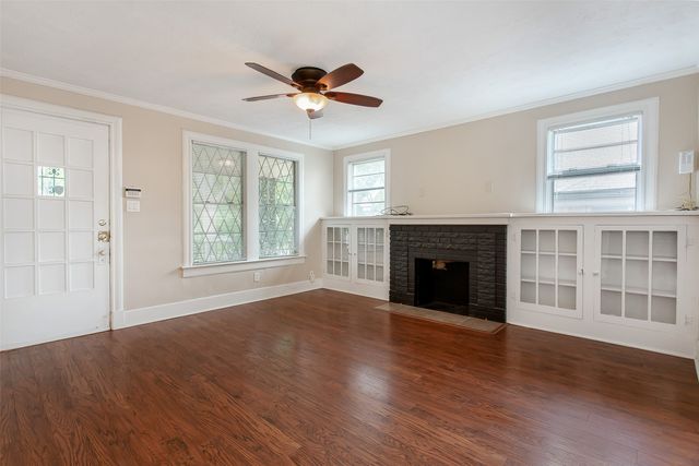 6922 Lindsley Avenue, Dallas, TX 75223