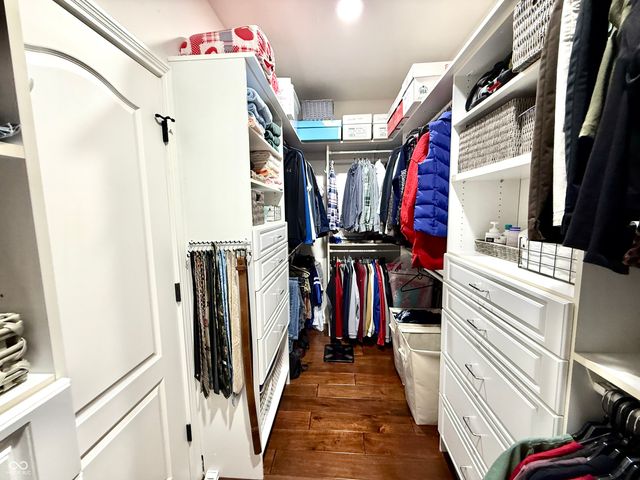 2868 Bloomsbury S, Greenwood, IN 46143