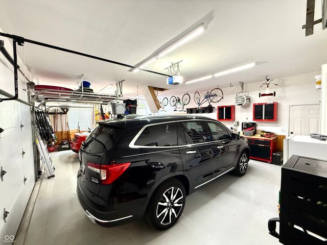 2868 Bloomsbury S, Greenwood, IN 46143