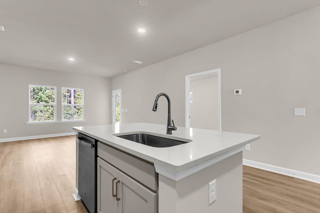 1070 Dusk Drive, Summerville, SC 29486