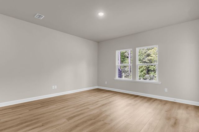1070 Dusk Drive, Summerville, SC 29486