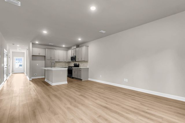 1070 Dusk Drive, Summerville, SC 29486