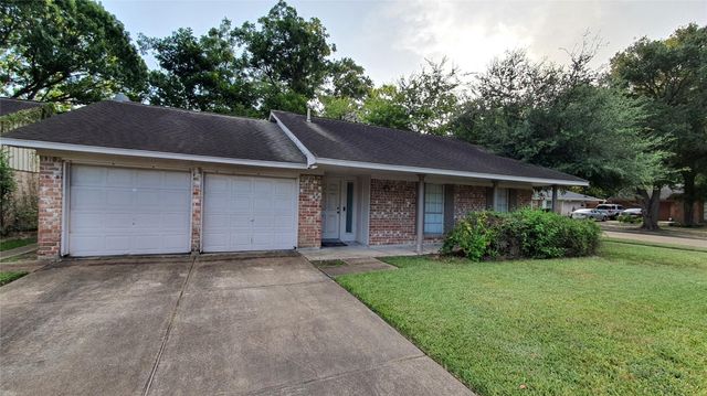 16335 Brinkwood Drive, Houston, TX 77090