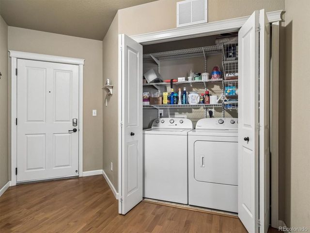 1144 Rockhurst Dr 107, Highlands Ranch, CO 80129