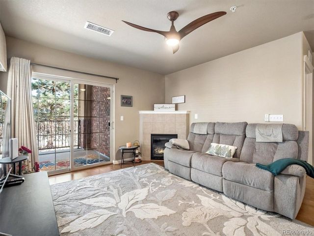 1144 Rockhurst Dr 107, Highlands Ranch, CO 80129