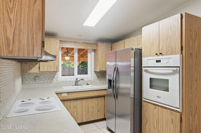 3565 N Stewart Avenue, Tucson, AZ 85716