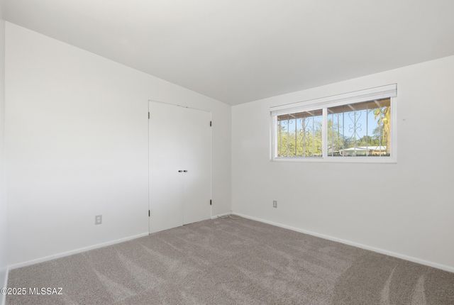 3565 N Stewart Avenue, Tucson, AZ 85716