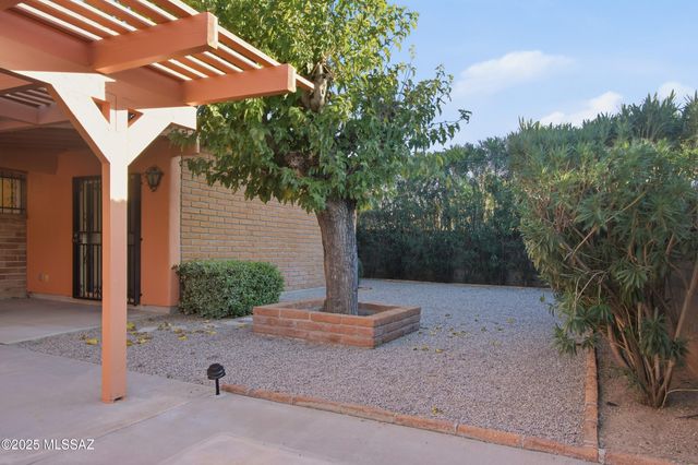3565 N Stewart Avenue, Tucson, AZ 85716