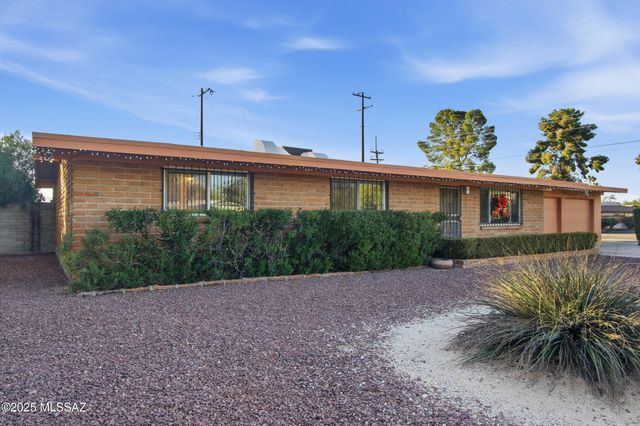 3565 N Stewart Avenue, Tucson, AZ 85716