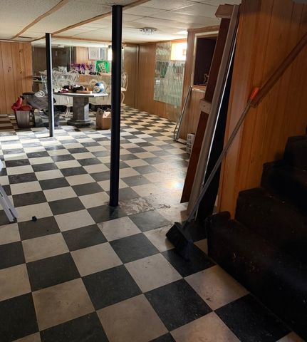 4452 S Lawler Avenue, Chicago, IL 60638