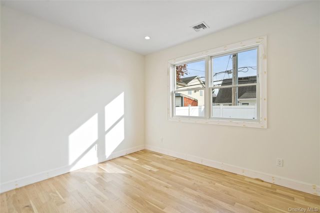 81 Bayview Avenue, Massapequa, NY 11758