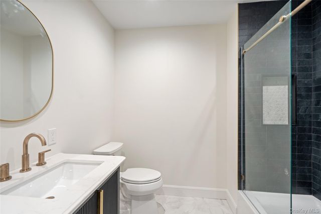 81 Bayview Avenue, Massapequa, NY 11758