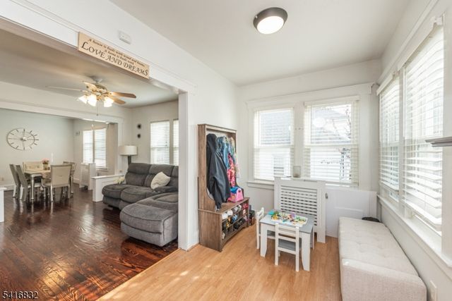 153 Orchard St, Elmwood Park Boro, NJ 07407