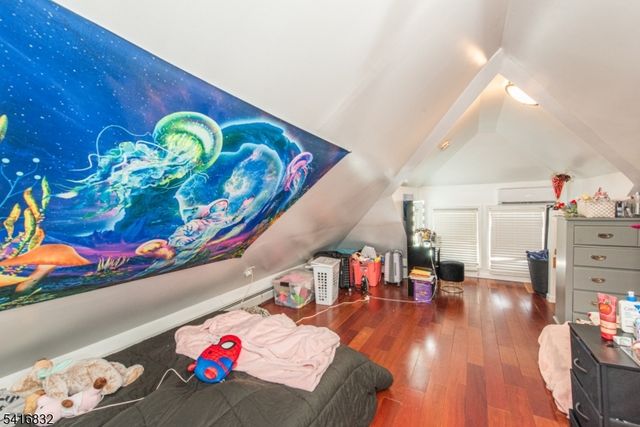 153 Orchard St, Elmwood Park Boro, NJ 07407