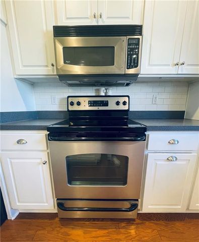 810 Arrowhead Circle, Maryville, MO 64468