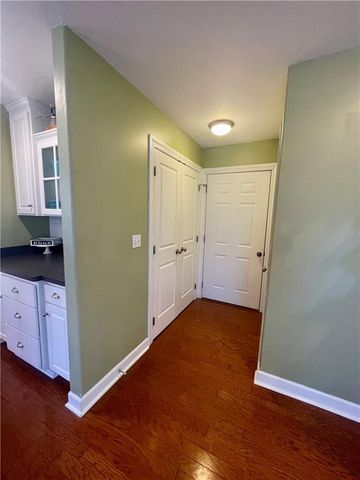 810 Arrowhead Circle, Maryville, MO 64468