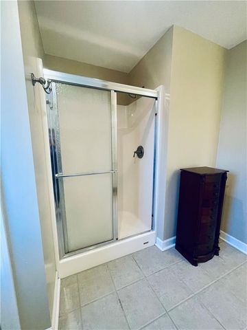 810 Arrowhead Circle, Maryville, MO 64468