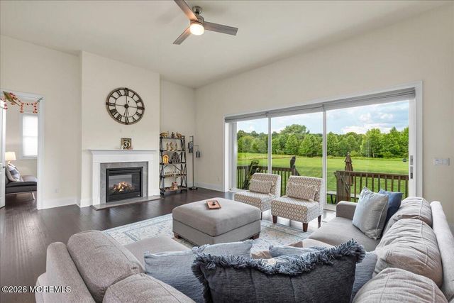 4 Prestwick Court, Holmdel, NJ 07733