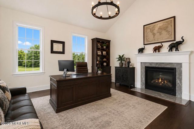 4 Prestwick Court, Holmdel, NJ 07733
