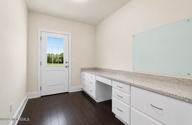 4 Prestwick Court, Holmdel, NJ 07733