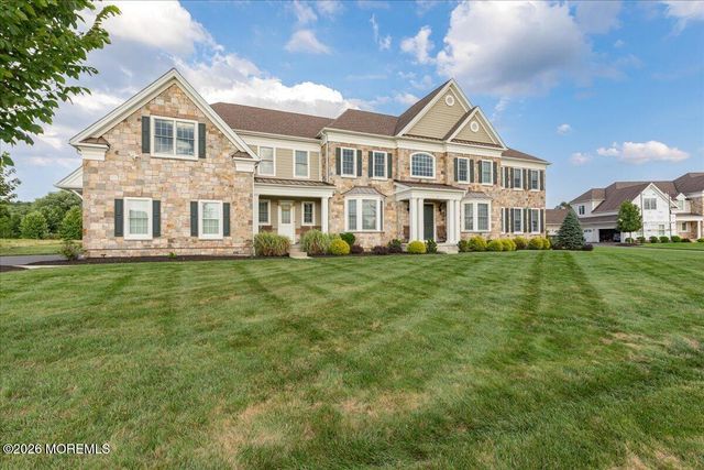 4 Prestwick Court, Holmdel, NJ 07733