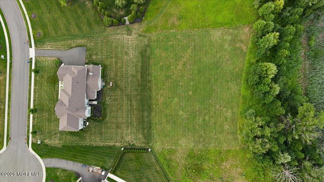 4 Prestwick Court, Holmdel, NJ 07733