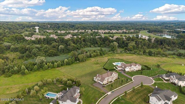 4 Prestwick Court, Holmdel, NJ 07733