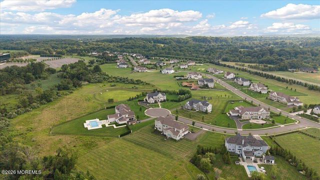 4 Prestwick Court, Holmdel, NJ 07733