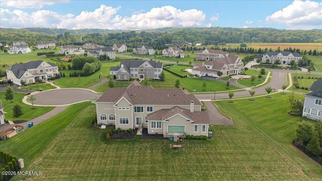4 Prestwick Court, Holmdel, NJ 07733