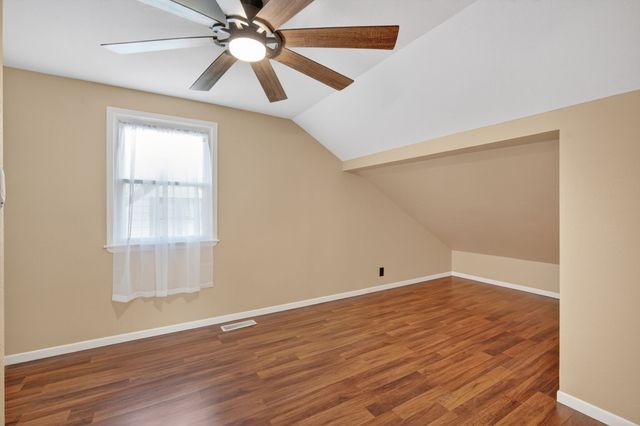 528 13th Street, West Des Moines, IA 50265