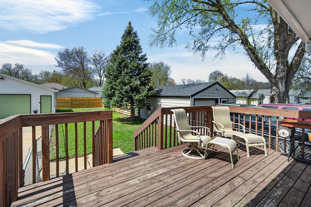 528 13th Street, West Des Moines, IA 50265