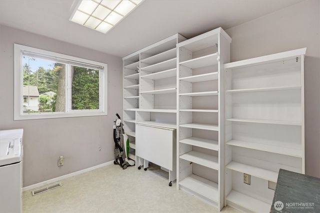 824 S 146th Street, Burien, WA 98168