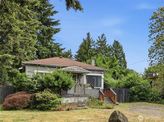 824 S 146th Street, Burien, WA 98168
