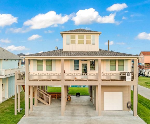 2200 Crab Street, Crystal Beach, TX 77650