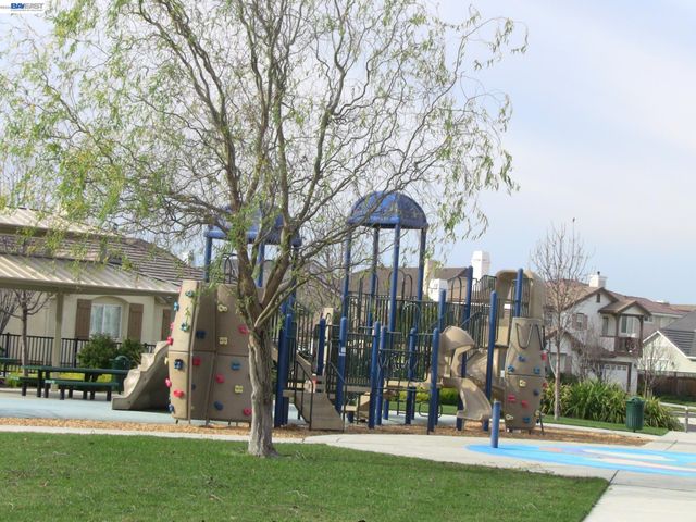 1669 Marina Way,, Brentwood, CA 94513