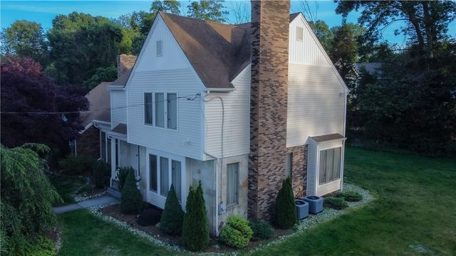 18 ANN Court, Cranston, RI 02921