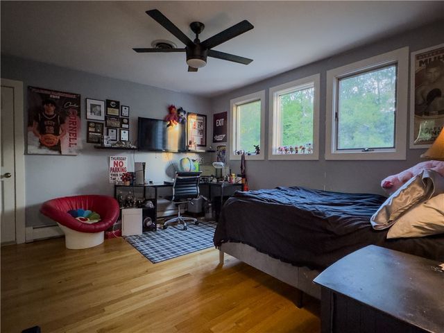 18 ANN Court, Cranston, RI 02921