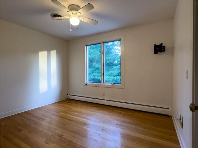 18 ANN Court, Cranston, RI 02921