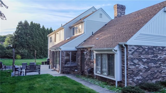 18 ANN Court, Cranston, RI 02921