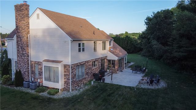 18 ANN Court, Cranston, RI 02921